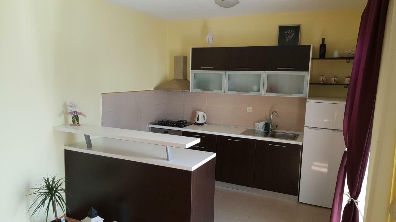 Apartmani Goga Starigrad Paklenica Extérieur photo