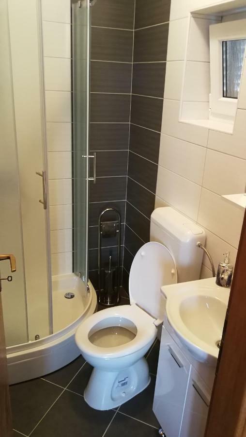 Apartmani Goga Starigrad Paklenica Extérieur photo