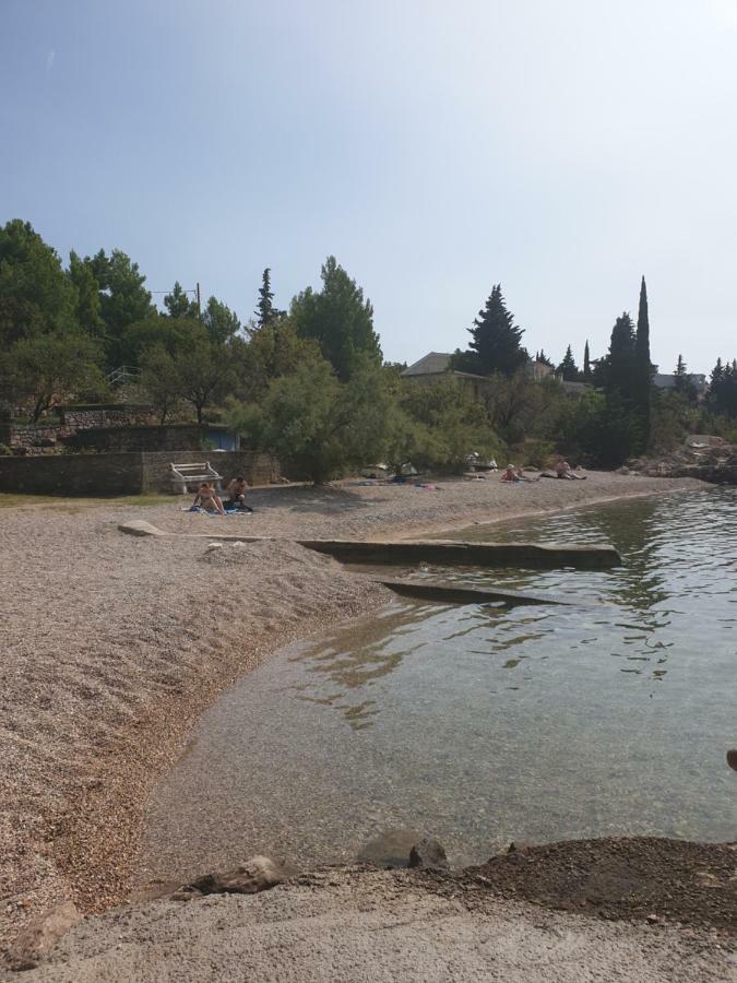 Apartmani Goga Starigrad Paklenica Extérieur photo